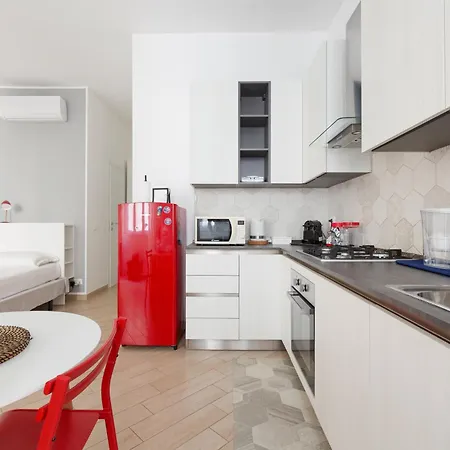 Savona Area Bright X3 * 밀라노